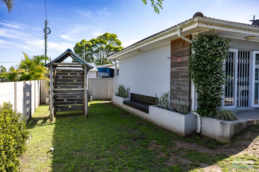 4 Bedroom Property for Sale in Beacon Bay Eastern Cape
